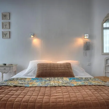 Demeures & Chateaux - Le Saint Pierre, Отель 3*