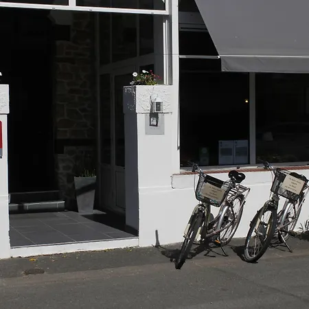 Otel Le Saint Pierre - Demeures & Chateaux ,