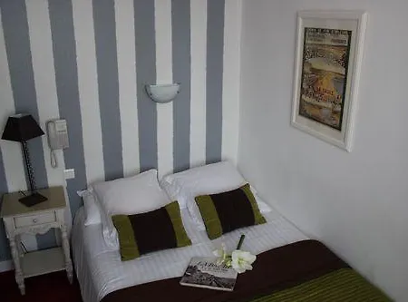 Le Saint Pierre - Demeures & Chateaux , فندق 3*