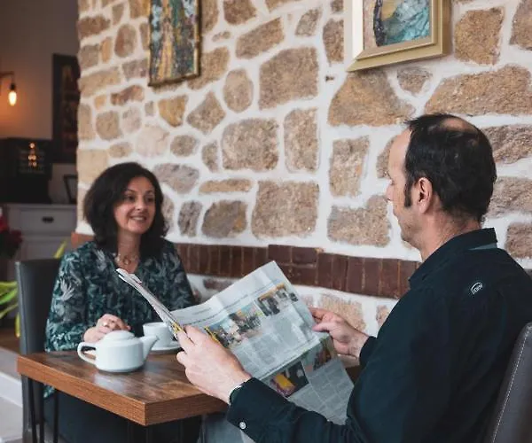 Otel Le Saint Pierre - Demeures & Chateaux ,